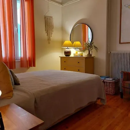 Happy House-comfortable In Vathi Square